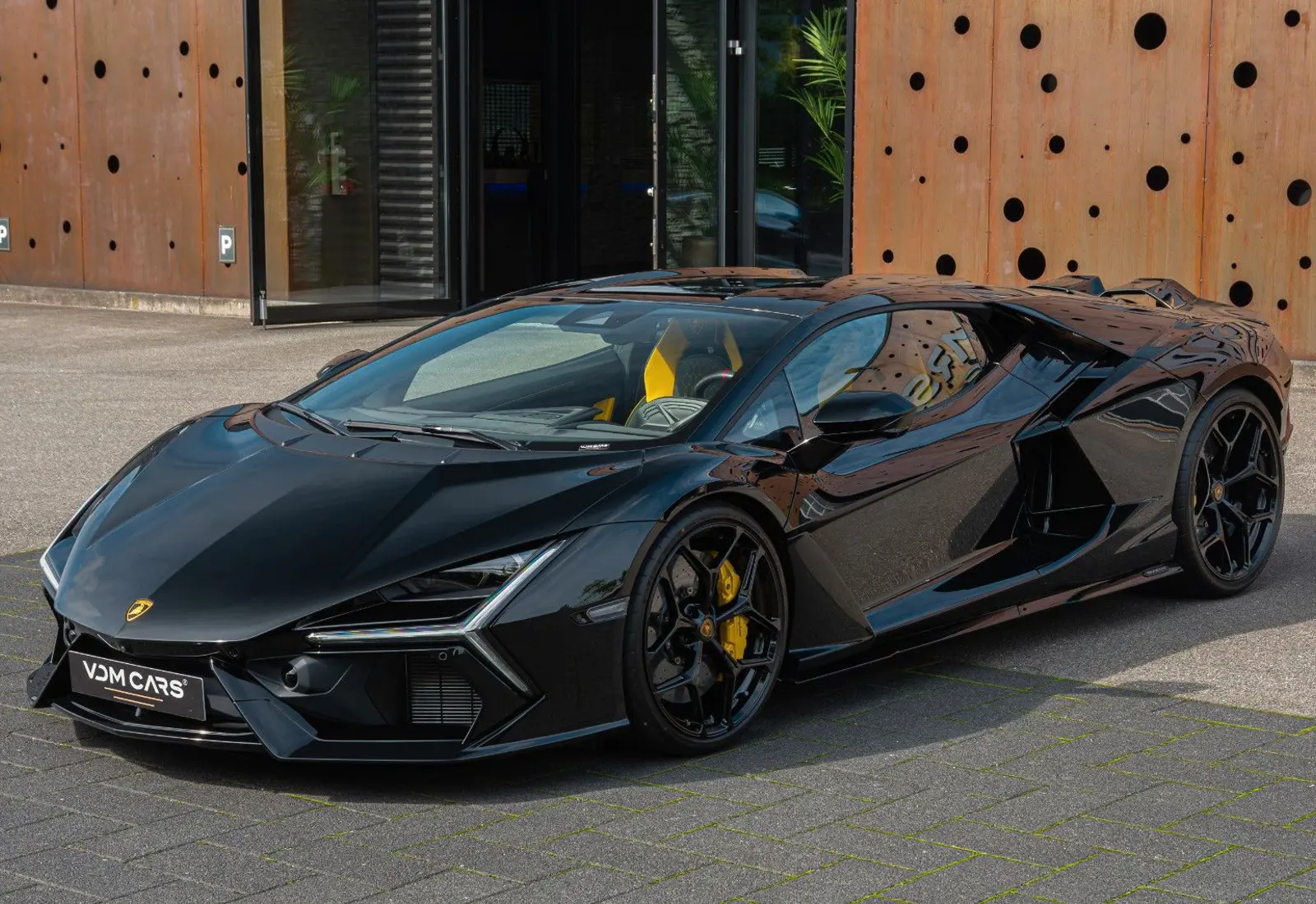 Lamborghini Revuelto 6.5 V12 * NEW CAR * AVAILABLE * BI COLOR - 145291