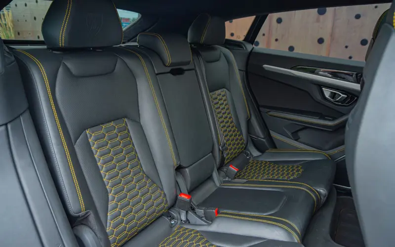 Lamborghini Urus 4.0 V8 * MASSAGE * ADAS * STYLE PACK * URBAN - 84237