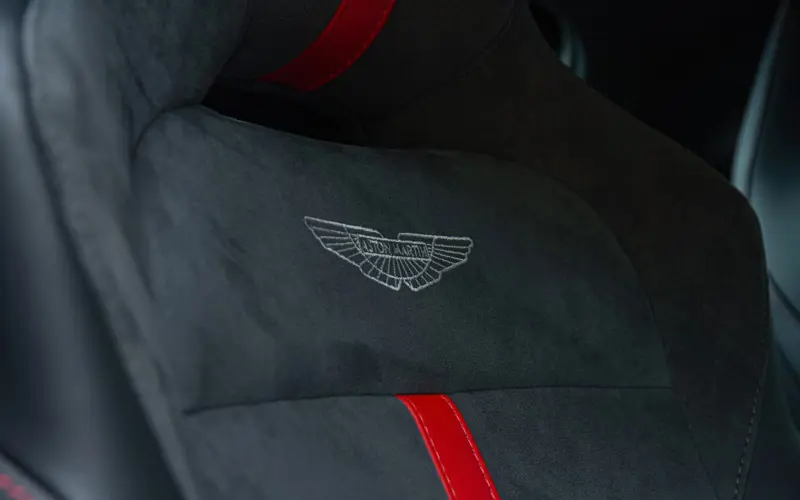 Aston Martin Vantage F1 * CARBON * AEROKIT * 360 * ELEC.SEAT - 110242