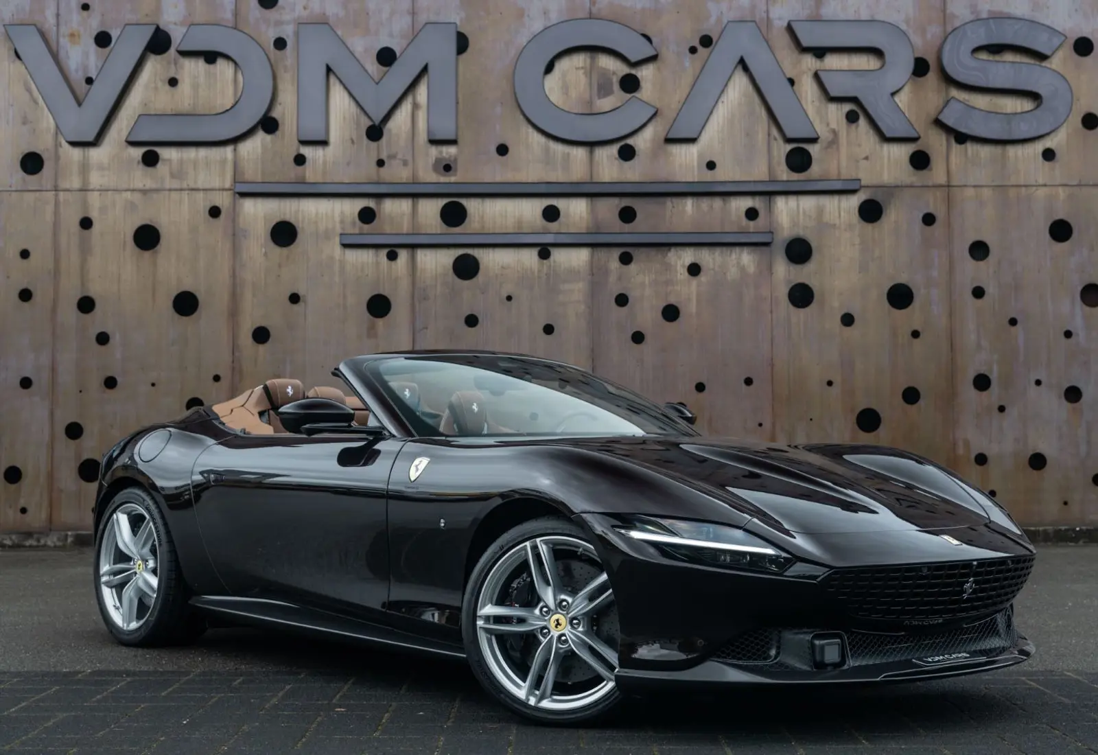 Ferrari Roma Spider * SPECIAL COLOR * ADAS * VENT * 360 * VOLL *  - 131391