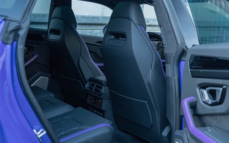 Lamborghini Urus SE * AD PERSONAM * VIOLA HONGKONG * MASSAGE * VOLL - 135965