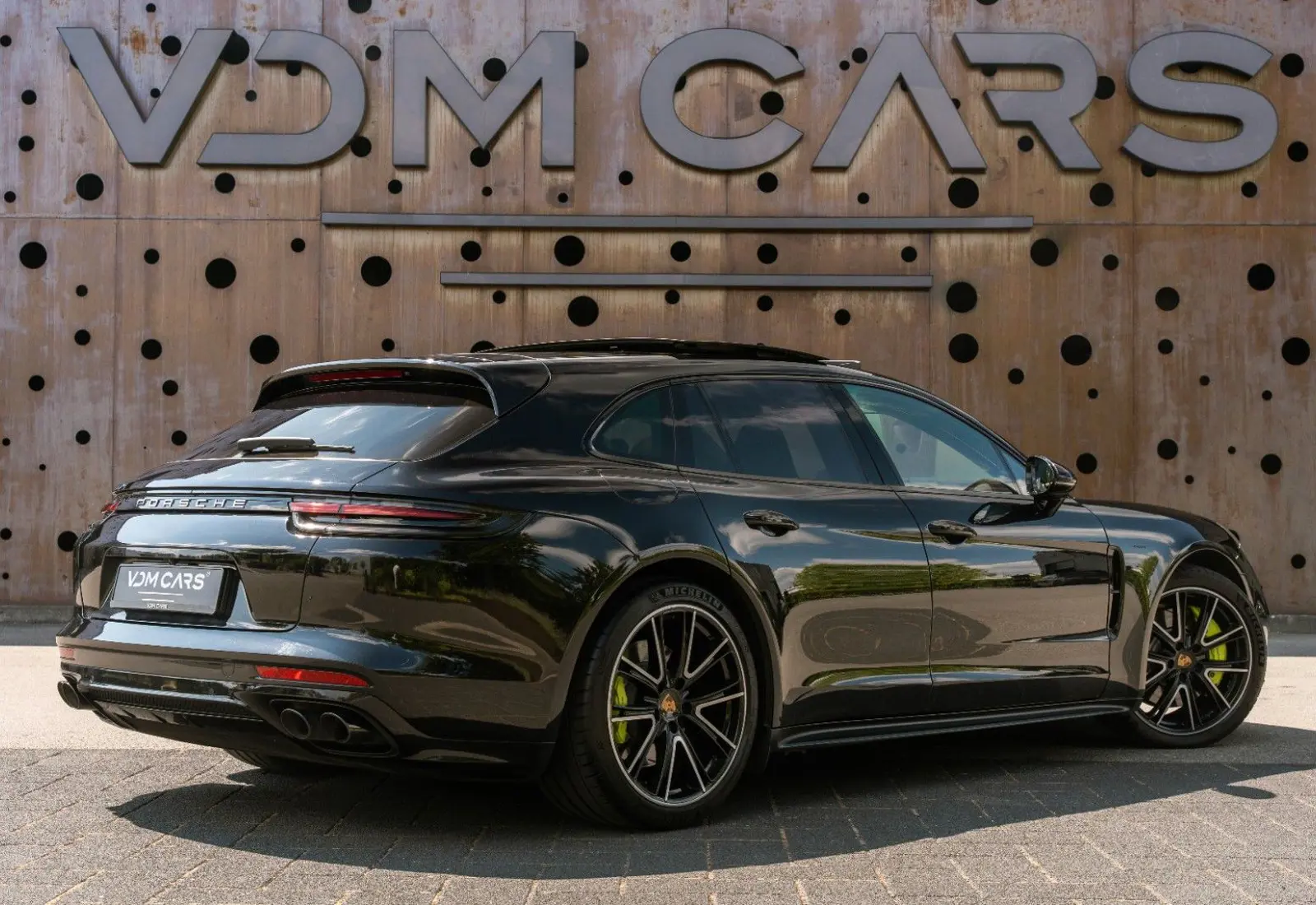 Porsche Panamera Sport Turismo 4 E-Hybrid * SPORTPAKET * CH - 166151