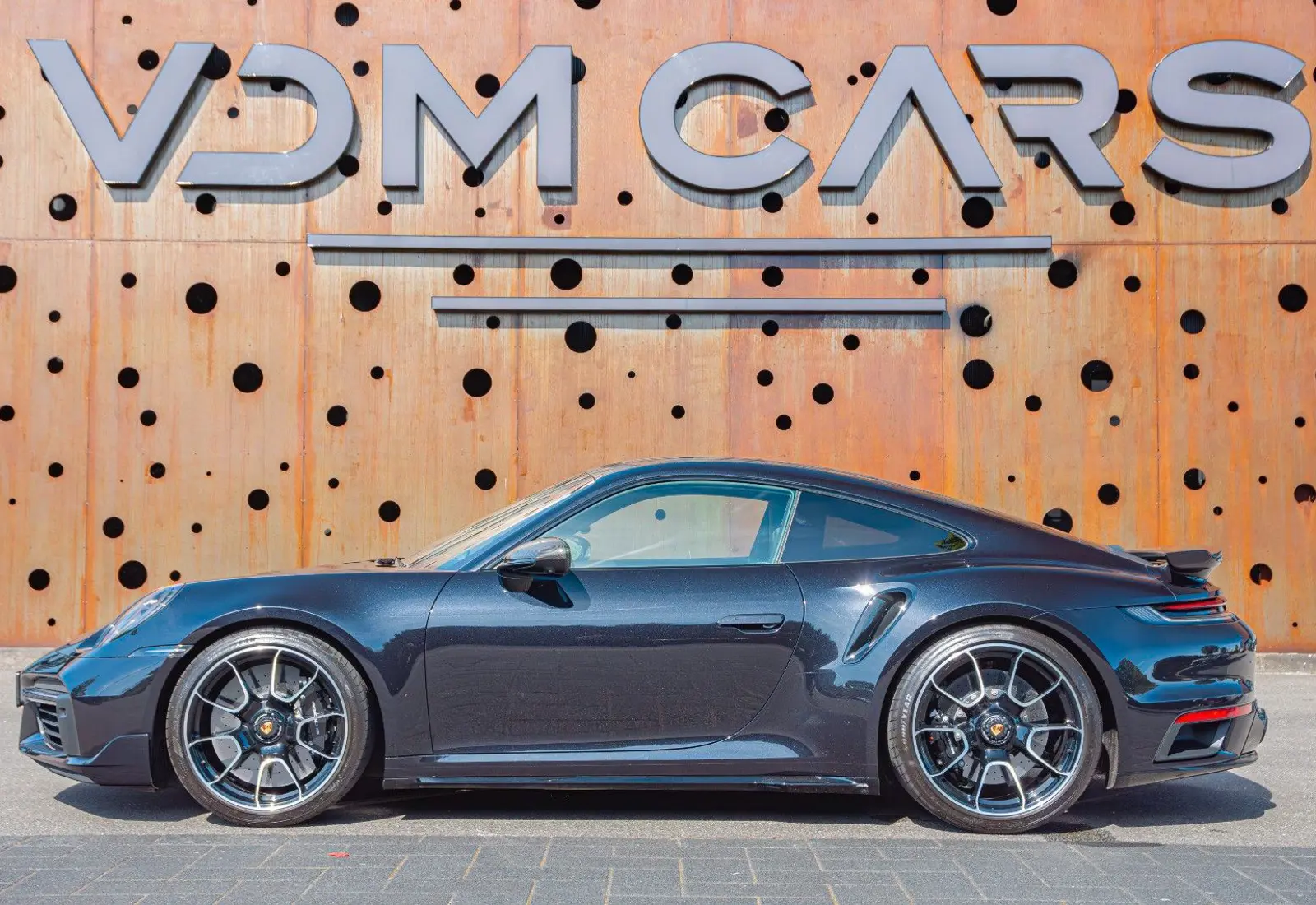 Porsche 992 Turbo S * AERO * CARBON * INNODRIVE * 360 * ABGAS * BUR - 102305