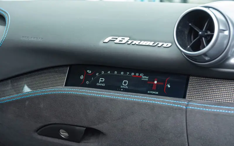 Ferrari F8 Tributo * CARBON SEATS * CARPLAY * LIFT * P.DISPLAY *  - 108311