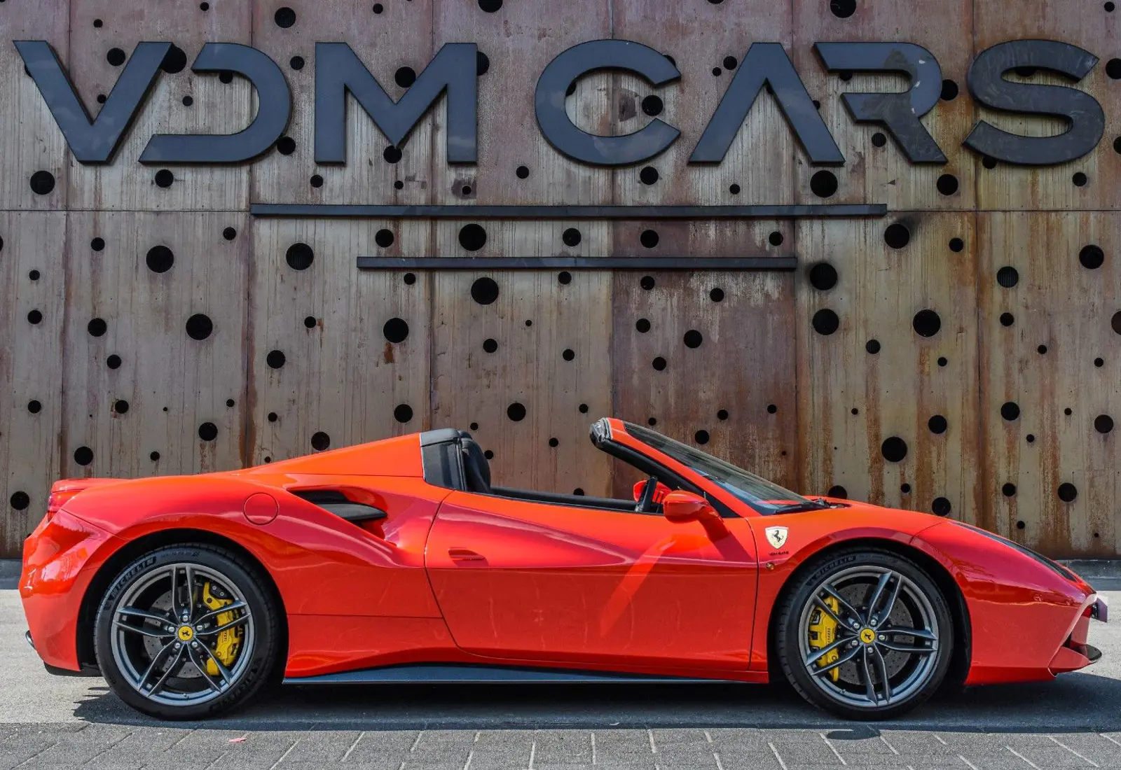 Ferrari 488 Spider * CARBON (6x) * Carbon Int/Ext * Elec.Seat - 109749