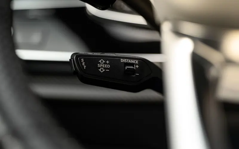 Audi RSQ8 TFSI quattro * URBAN * CARBON * DYNAM.PLUS * CERAM - 173412