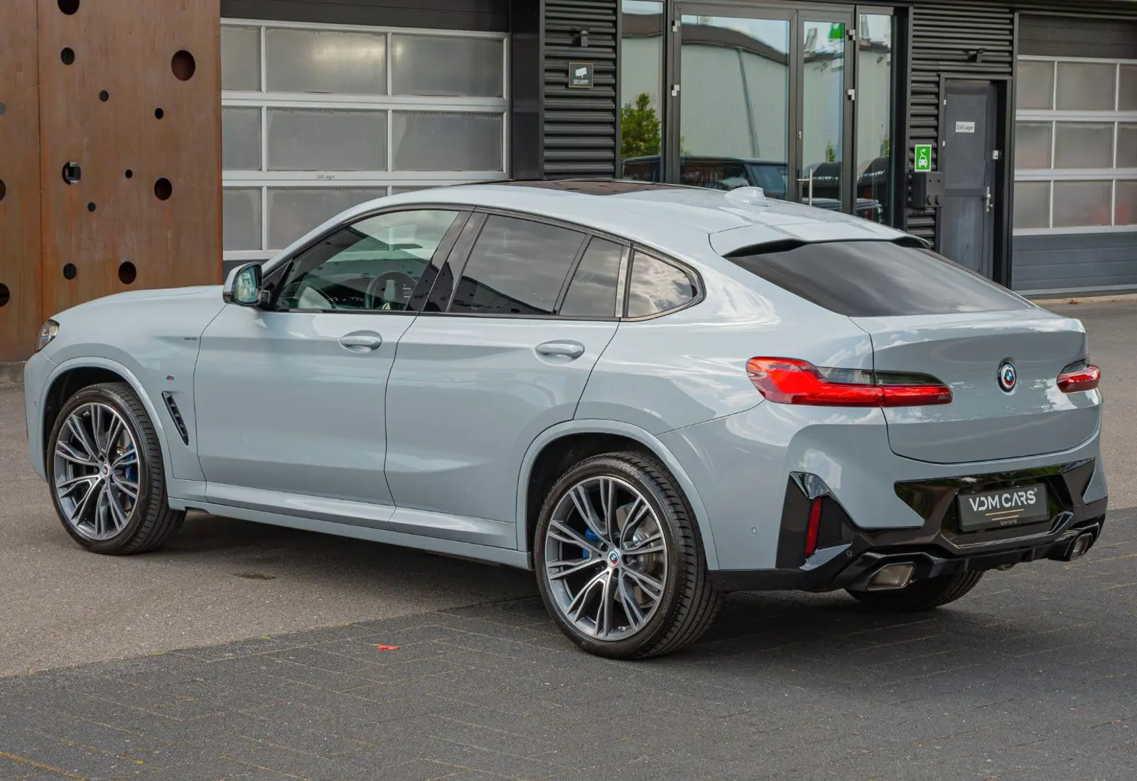 BMW X4 xDrive 20 i M Sport * PANO * HARMAN * 360 * SHADOW *  - 107479