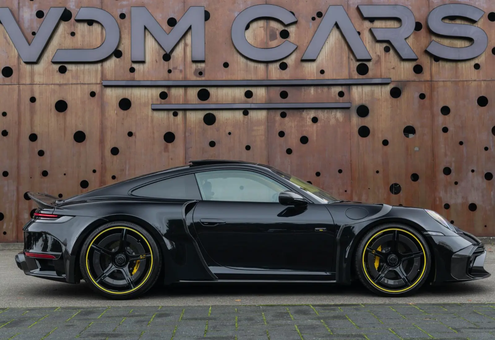 Porsche 911 BRABUS ROCKET R * 1 OF 25 * 900HP * CARBON * LIFT *  - 121450