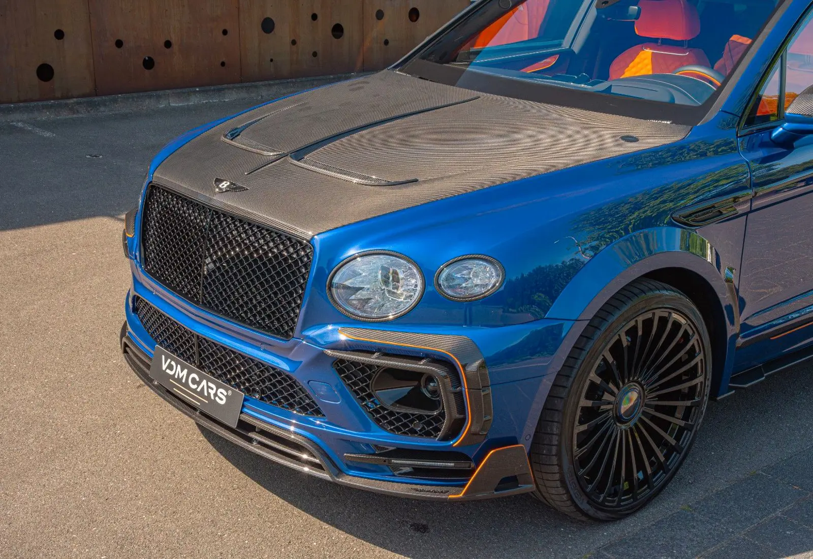Bentley Bentayga V8 MANSORY * FULL CARBON * CERAMIC BRAKES *  - 85820