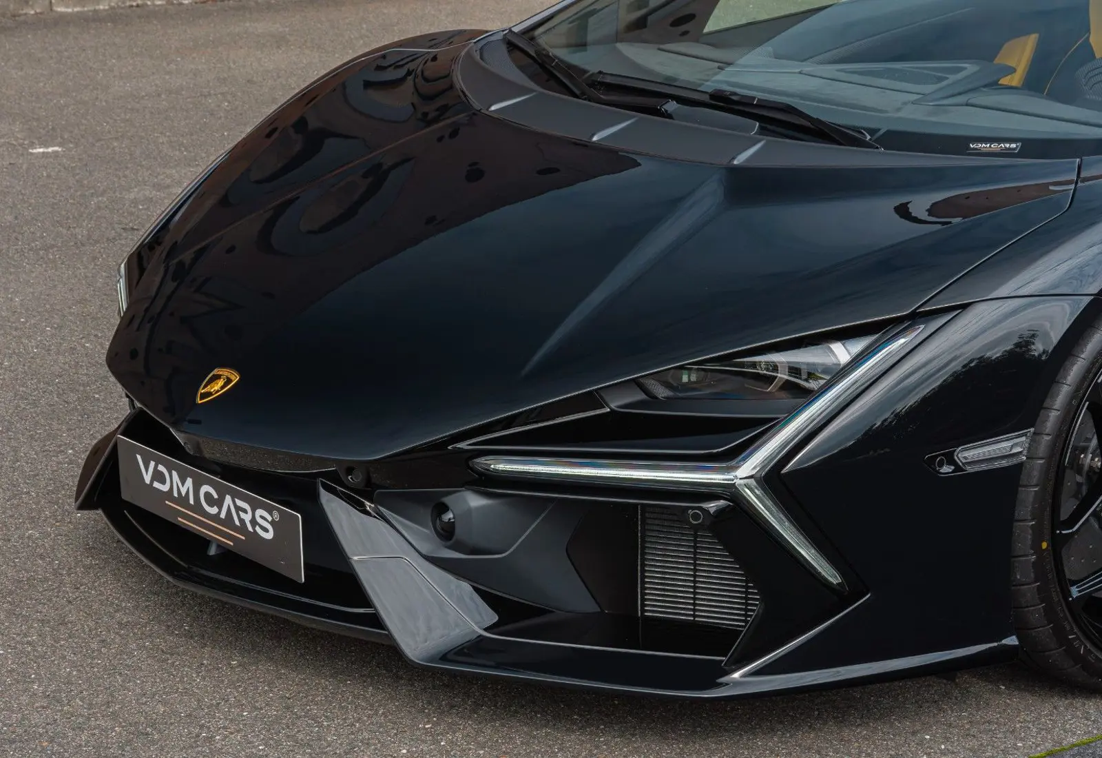 Lamborghini Revuelto 6.5 V12 * NEW CAR * AVAILABLE * BI COLOR - 126181