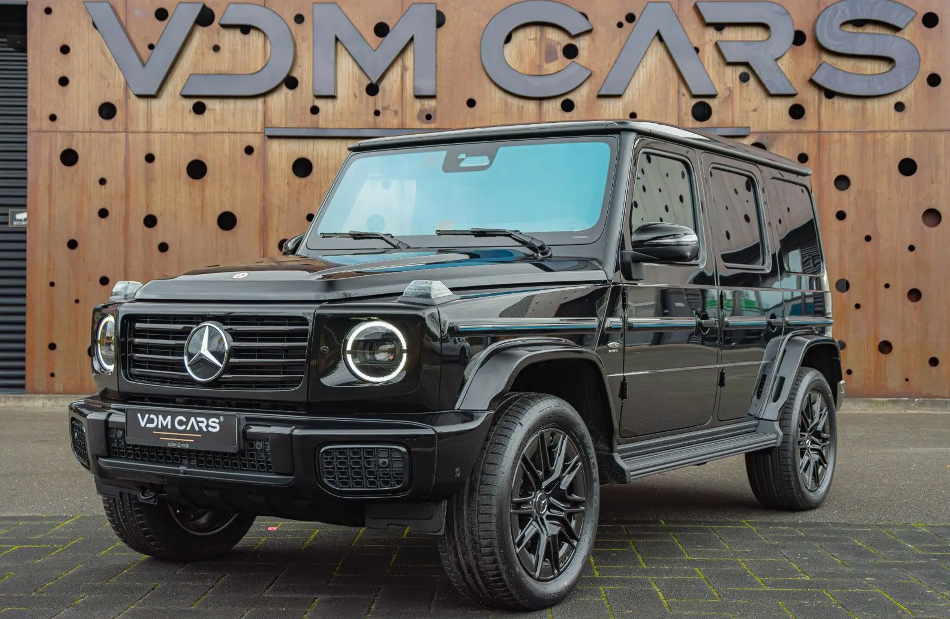 Mercedes-Benz - G 580 - 75053