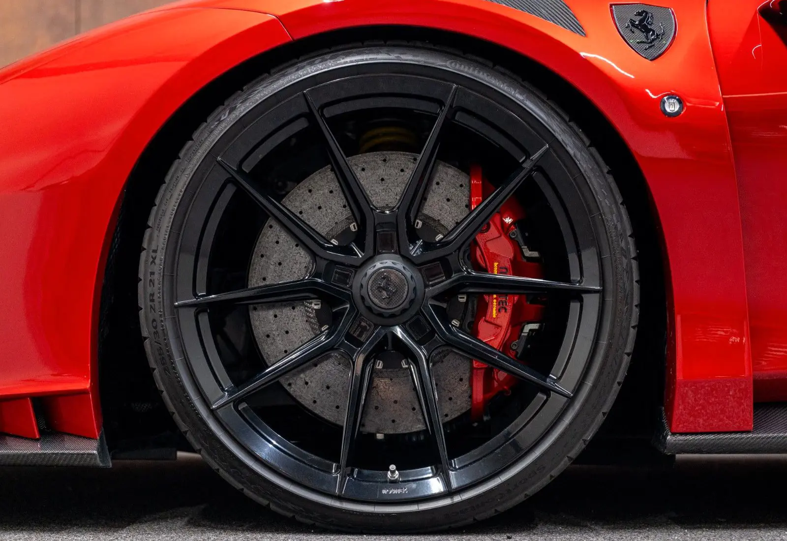 Ferrari F8 Tributo Coupé NOVITEC N-LARGO * 1 OF 15 * Lift *  - 138385