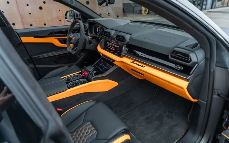 Lamborghini Urus SE * KERES MATTE * SONUS * MAINTENANCE PACK * 23" *  - 127989