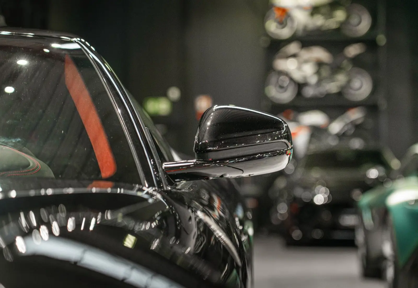 Ferrari F12 Berlinetta * ALCANTARA * CUSTOM * CARBON *  - 134893