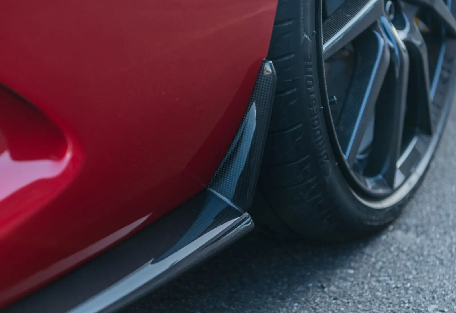 Ferrari 296 GTB * 1.HAND * CARBON * CARBON FELGEN * LIFT *  - 121310