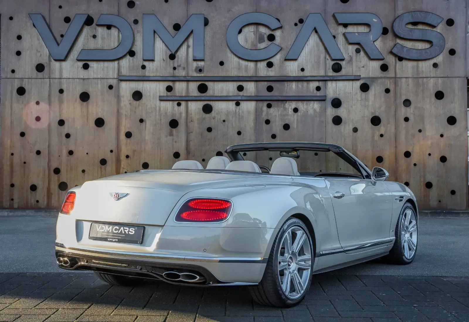 Bentley Continental GTC V8 S * 1. OWNER * MULLINER * MASSAGE *  - 66196