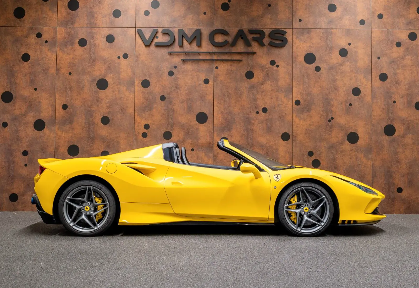 Ferrari F8 Spider * LIFT * AFS1 * CARBON * Racing Seats *  - 144759