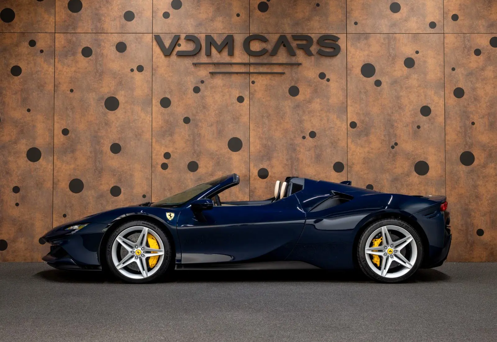Ferrari SF90 Spider * LIFT * L-RACESEATS * CAMERA *  - 110637