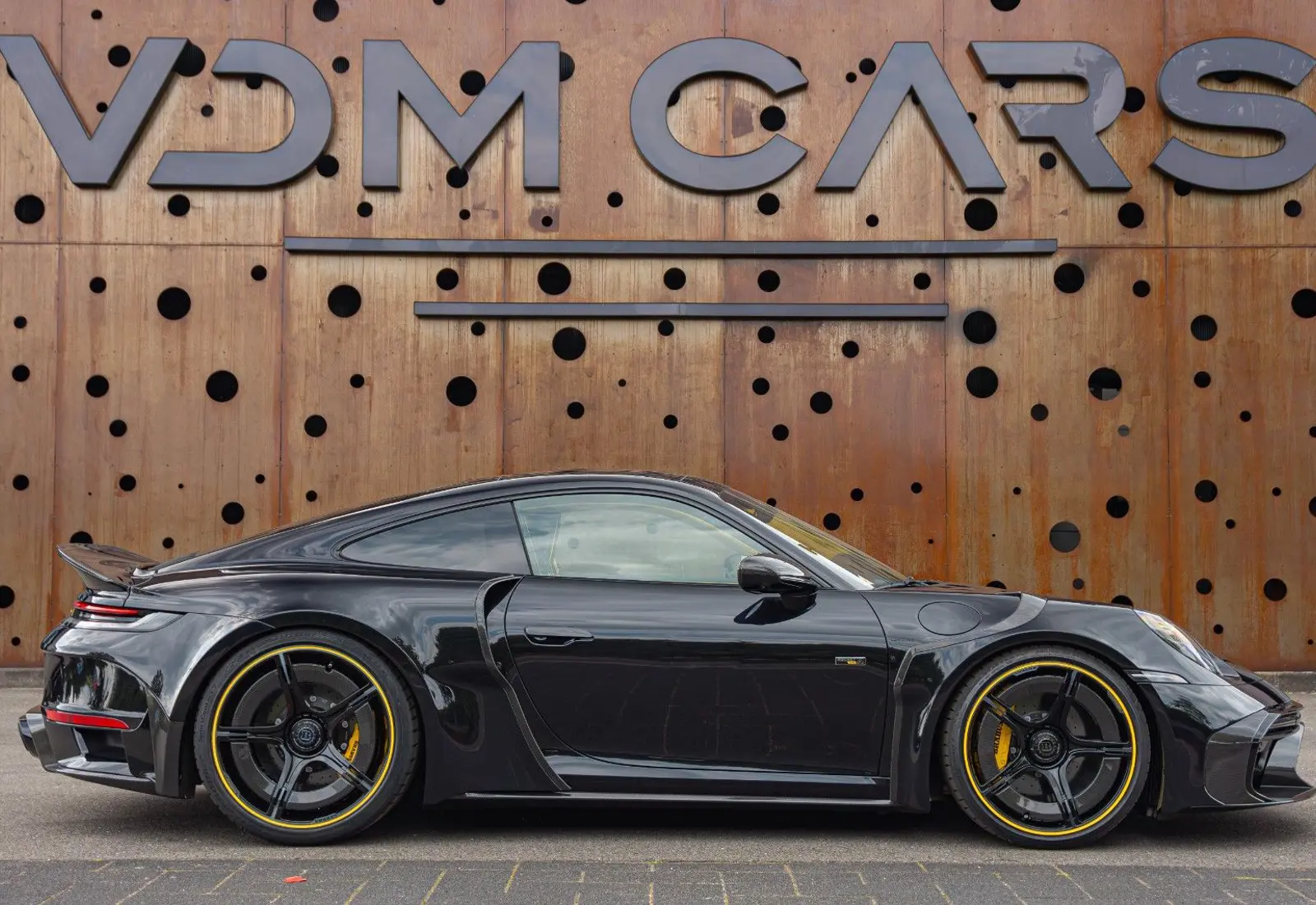 Porsche 992 BRABUS ROCKET R * 1 OF 25 * 900HP * CARBON * LIFT *  - 109717