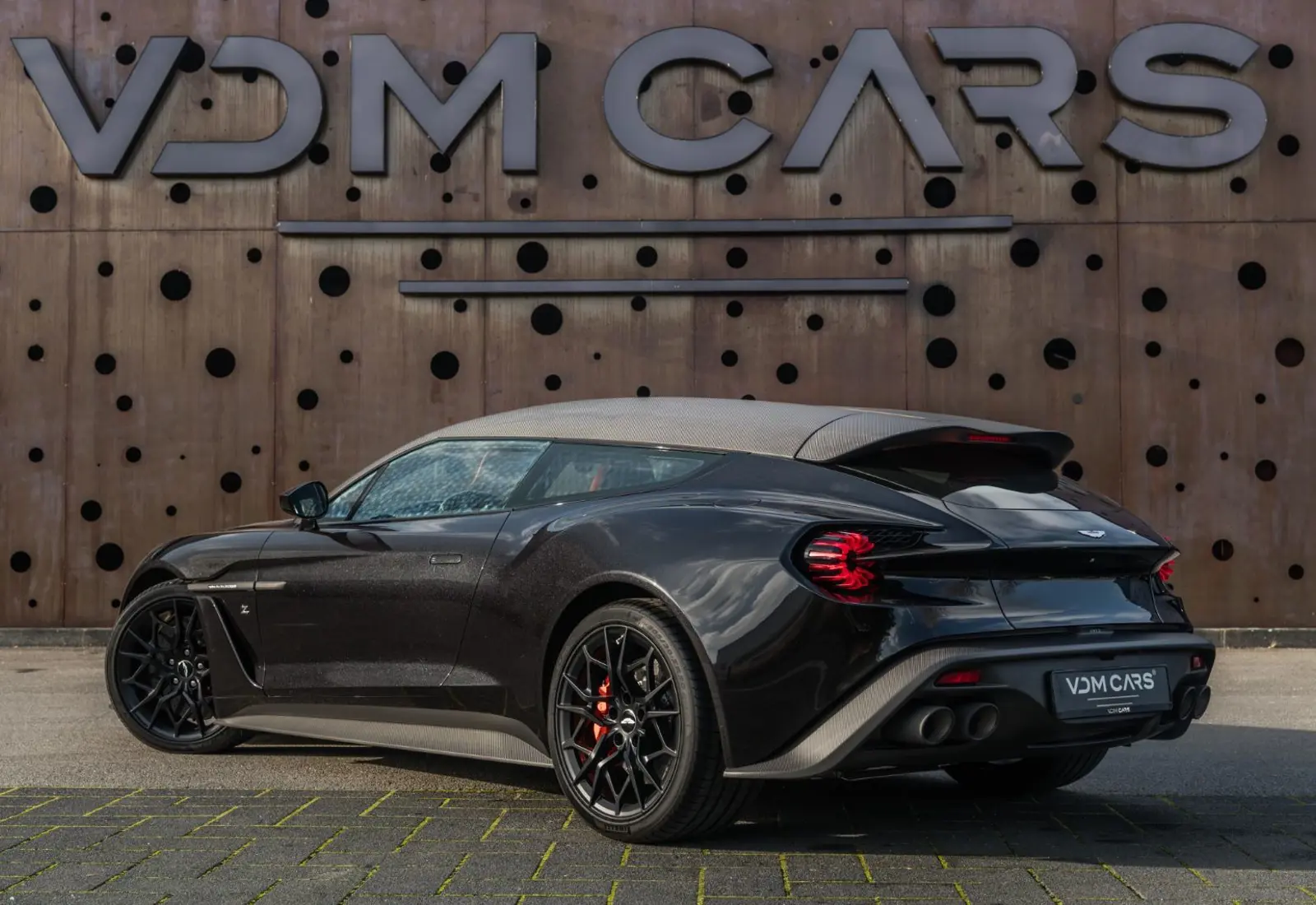 Aston Martin Vanquish Zagato Shooting Brake NEW SERVICE ! NEW - 124969
