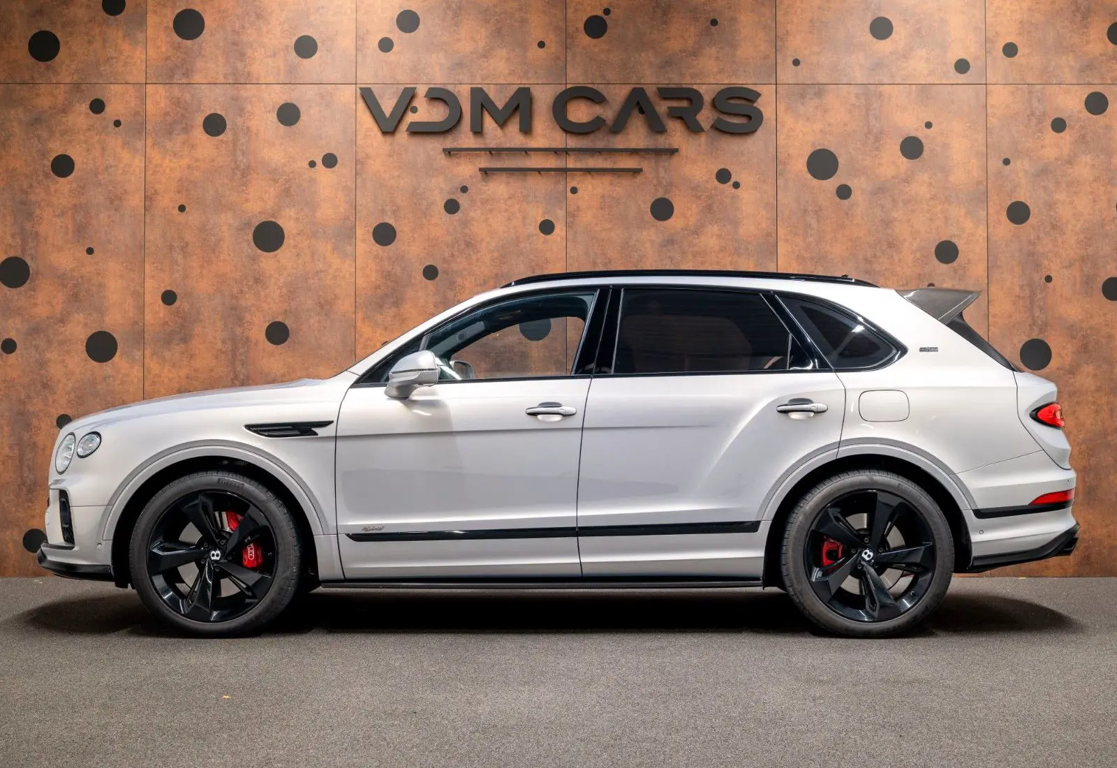 Bentley Bentayga 3.0 Hybrid 4WD * FIRST EDITION * NAIM *  - 164998