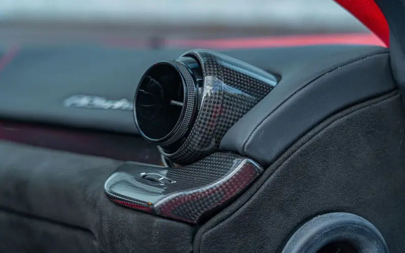 Ferrari F12 Berlinetta * ALCANTARA * CUSTOM * CARBON *  - 137188