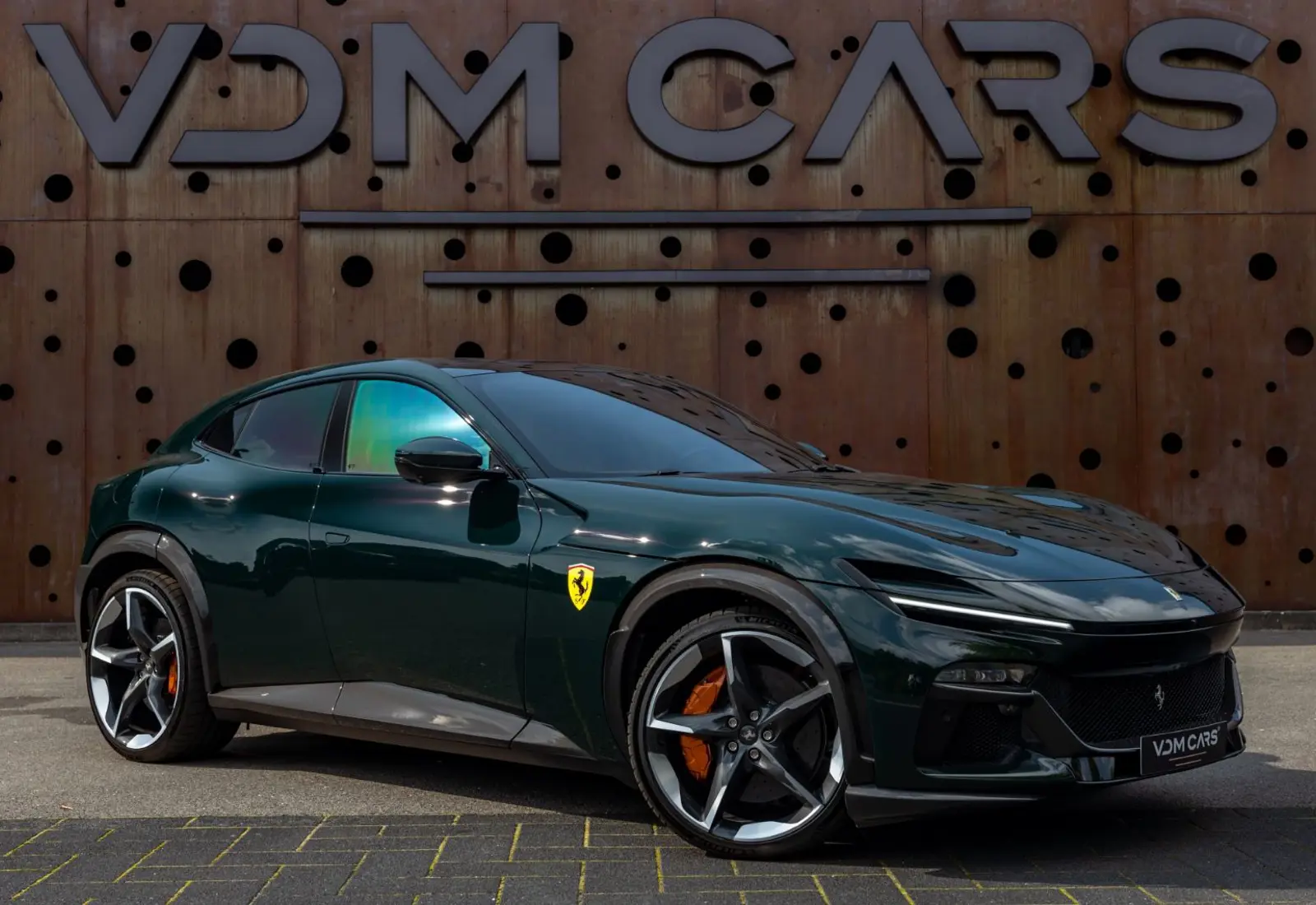 Ferrari Purosangue V12 * CARBON (9x) * MASSAGE * PANO * STOCK *  - 117887