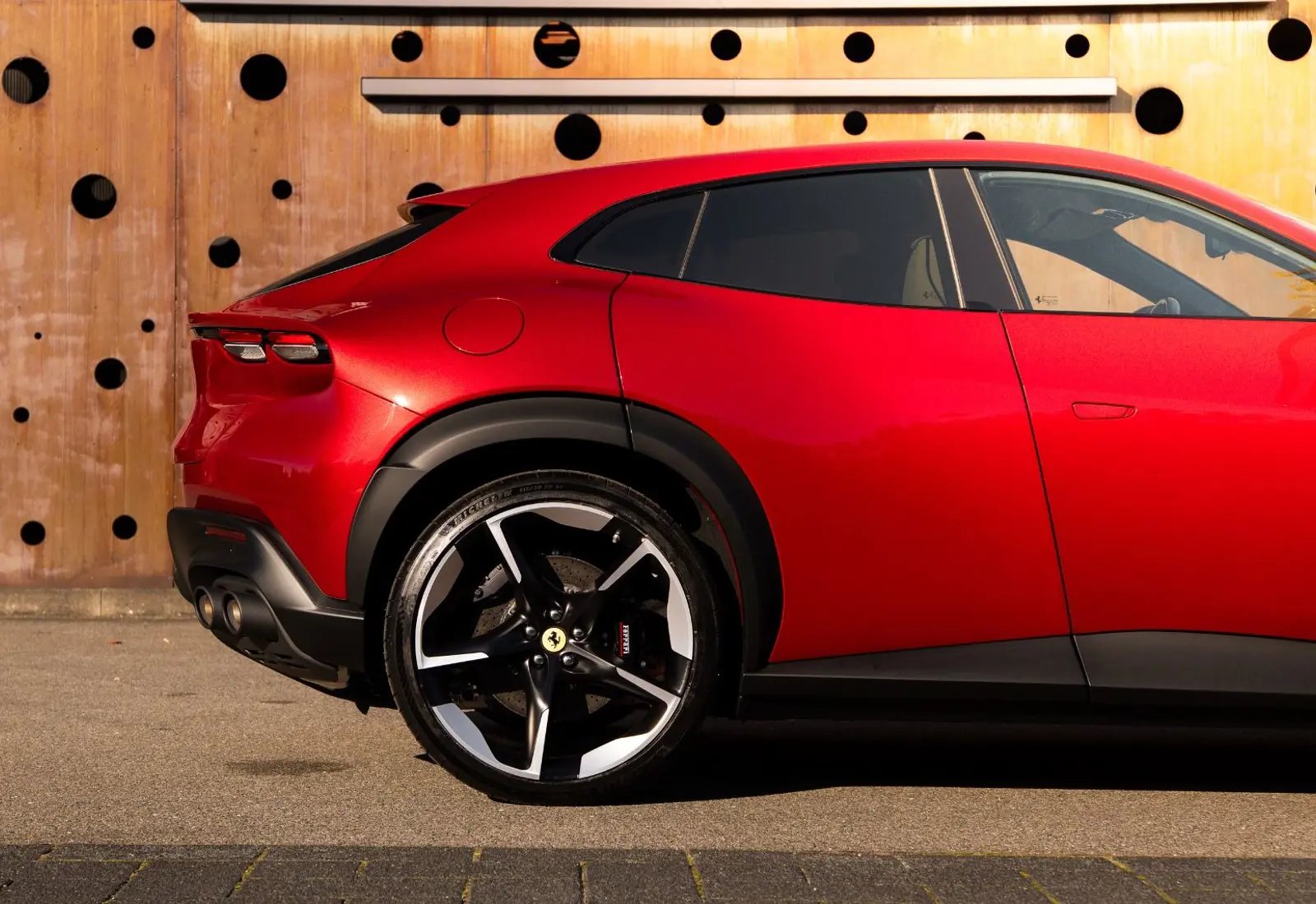 Ferrari Purosangue * PRODUCTION 2026 * 2Layer Paint * NEW - 172625