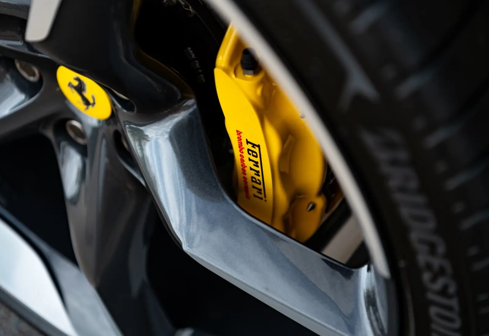 Ferrari Purosangue * CARBON (10x) * AVAILABLE * FULL * MASSAGE *  - 117928