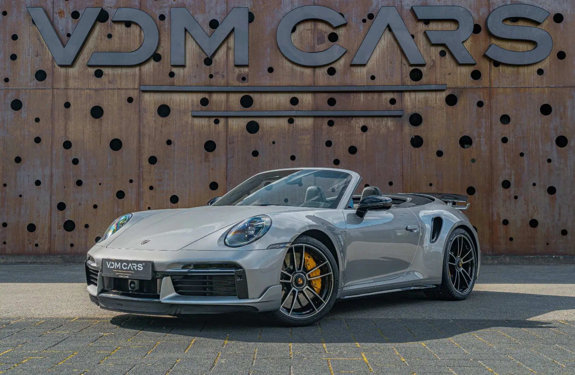 Porsche - 992 - 137241