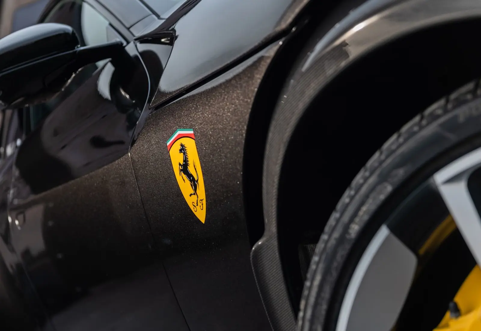 Ferrari Purosangue V12 * FULL CARBON * PANO * LIFT * VENT - 135113