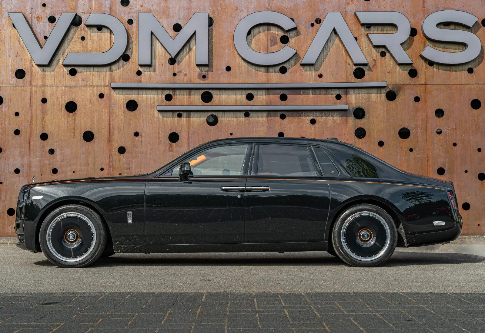 Rolls-Royce Phantom * COC ONLY * PROD.25 * BESPOKE * STARLIGHT * THEA - 139454