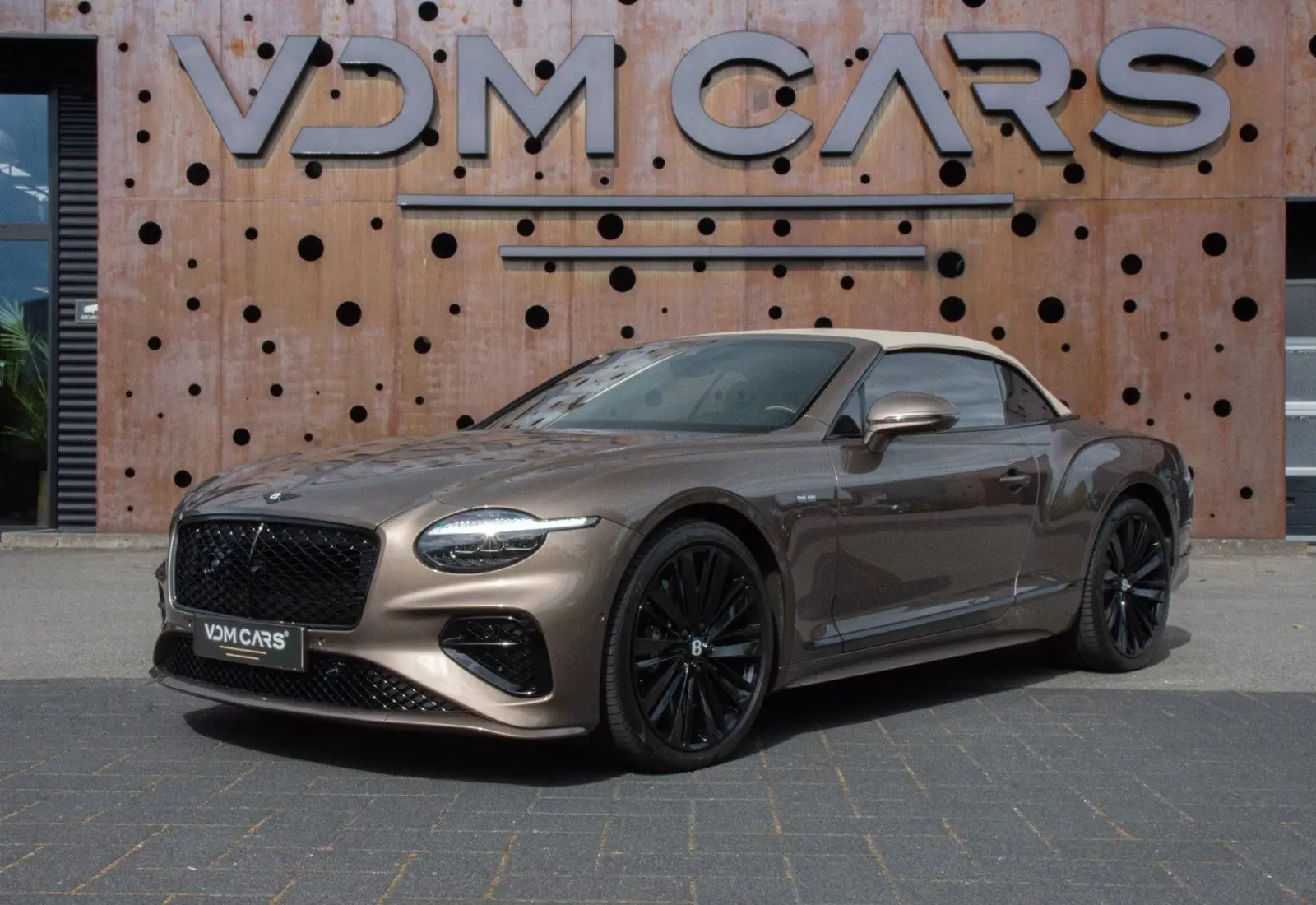 Bentley Continental GTC Speed * AKRAPOVIC * 1st EDITION * VOL - 150039