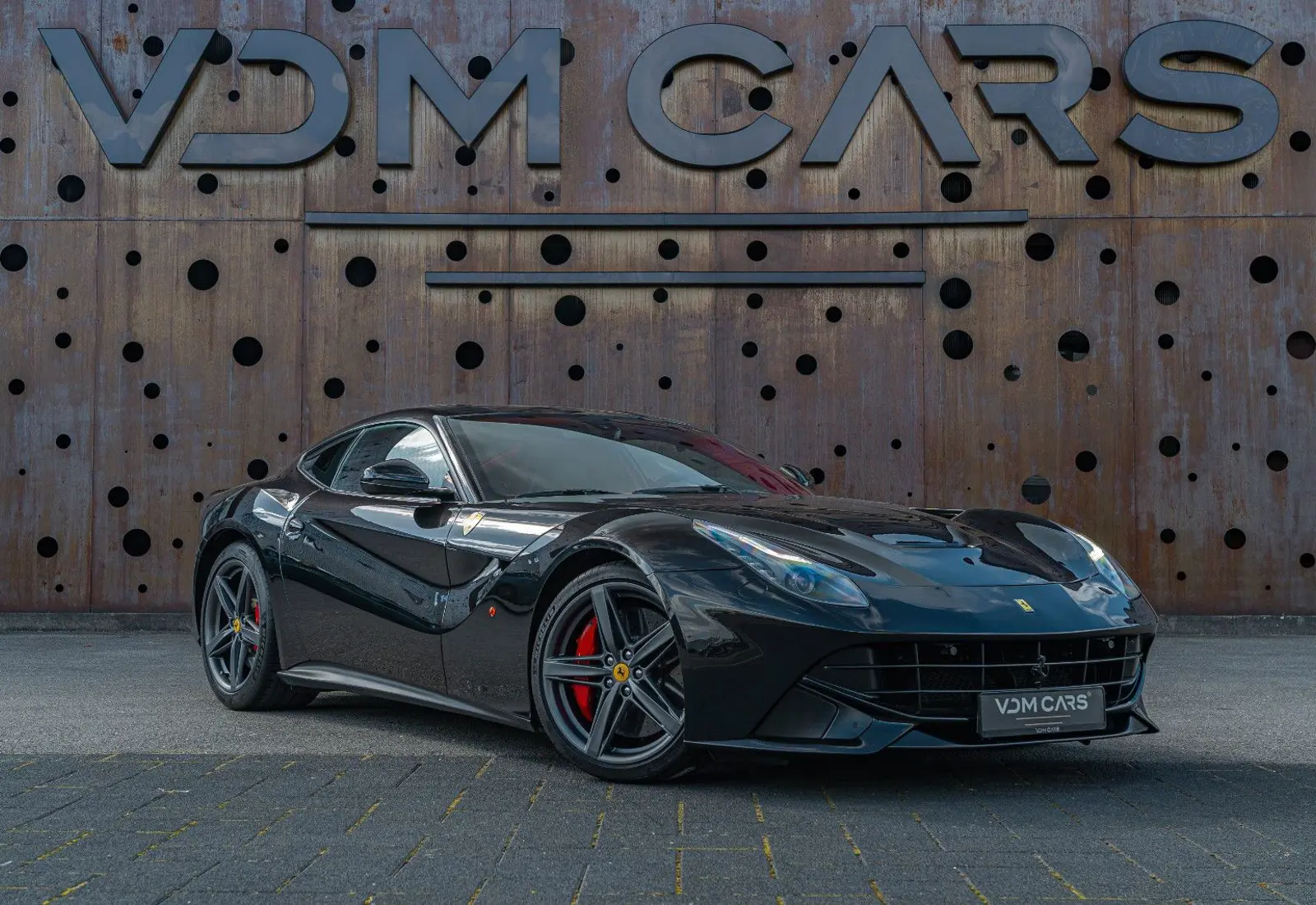Ferrari F12 Berlinetta * ALCANTARA * CUSTOM * CARBON *  - 137153