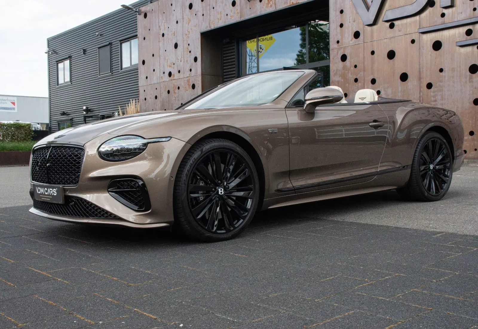Bentley Continental GTC Speed * AKRAPOVIC * 1st EDITION * VOL - 150044