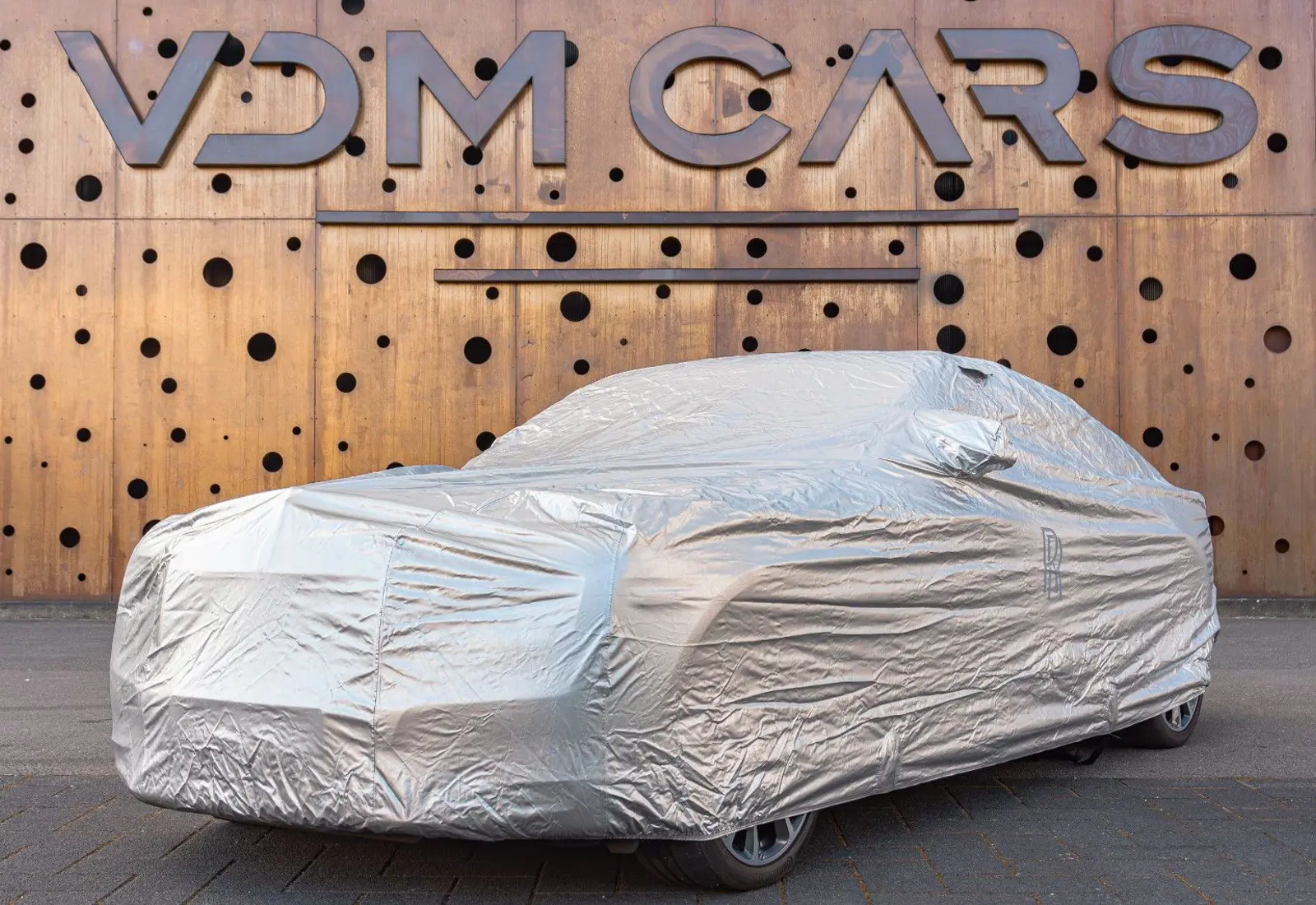 Rolls-Royce Wraith 6.6 V12 * MASSAGE * BESPOKE * DRIVE ASSIST+ *  - 113324