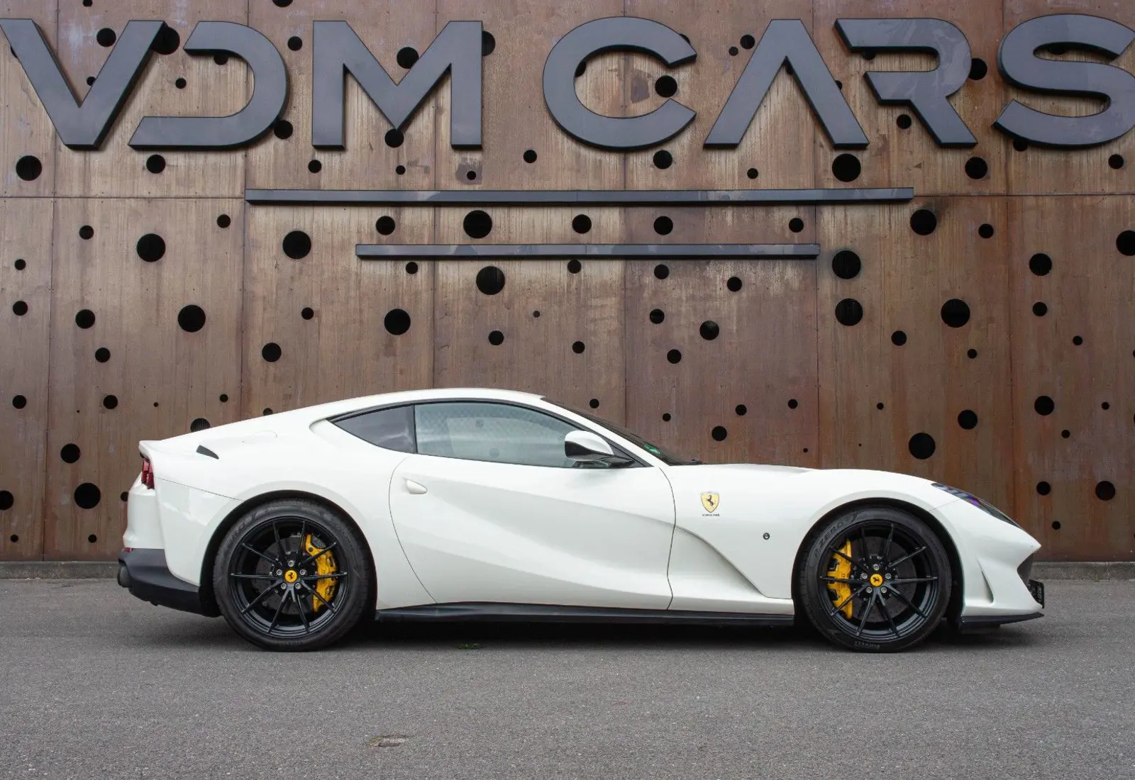 Ferrari 812 Superfast * CARBON SEATS * NEW SERVICE *  - 114356