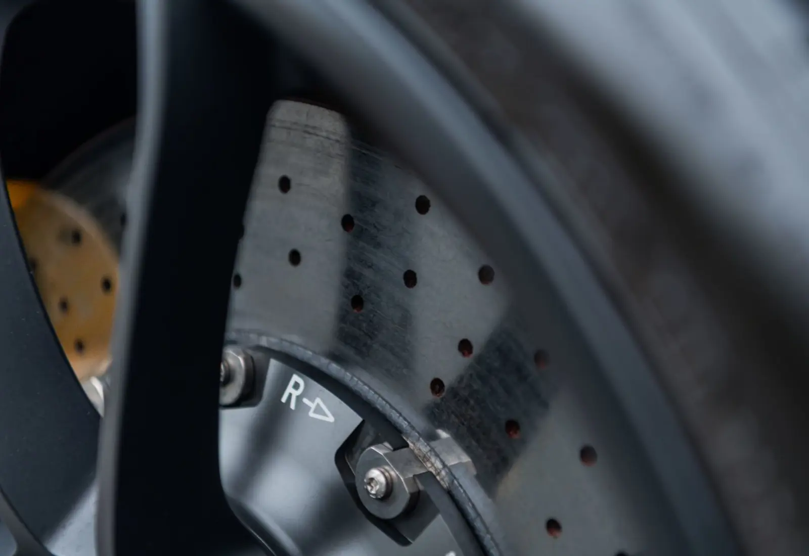 Porsche 911 GT2 RS * WEISSACH * 1.HAND * NUR 732KM * CLUBSPORT - 120379