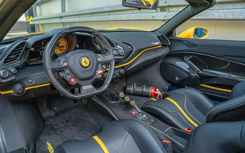 Ferrari 488 Pista Spider * ONLY 365 KM * CARBON (14x) * LIFT *  - 108426