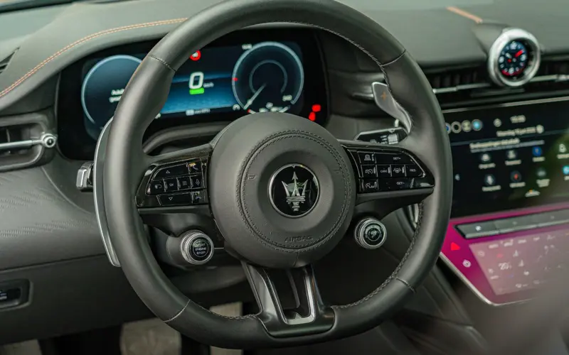 Maserati Granturismo Folgore * ASSIST * CONNECT * SONUS FABER *  - 148299