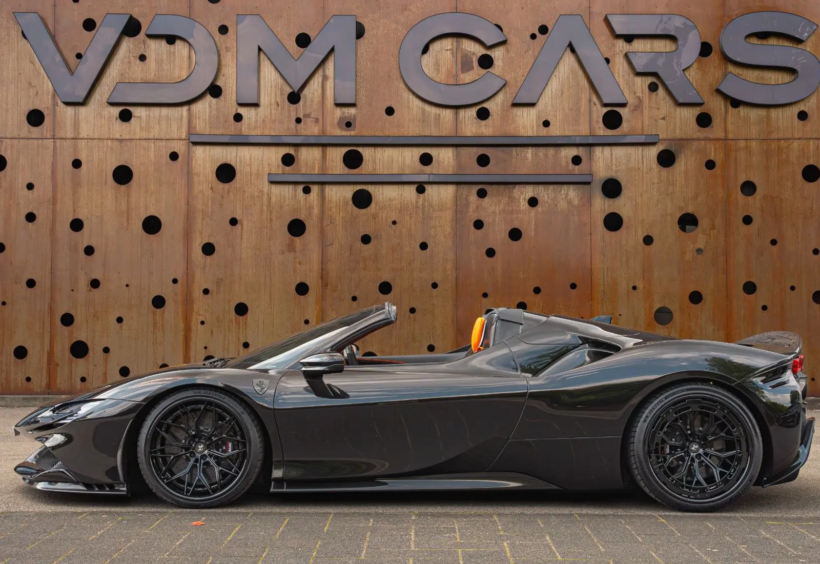 Ferrari SF90 Spider Assetto Fiorano * CARBON (11x) * XPEL *  - 103395
