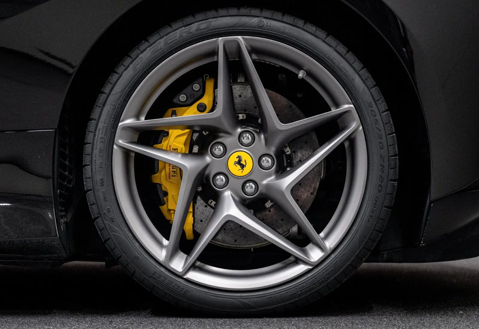 Ferrari F8 Spider 3.9 V8 HELE * Warranty * Service Neu * Lift *  - 147879