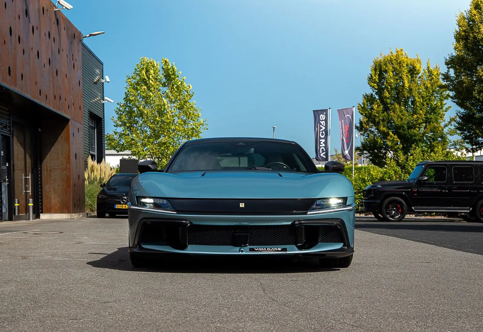 Ferrari 12Cilindri * MATT Carbon * VOLL * LP 565.205,- * Neu - 169191