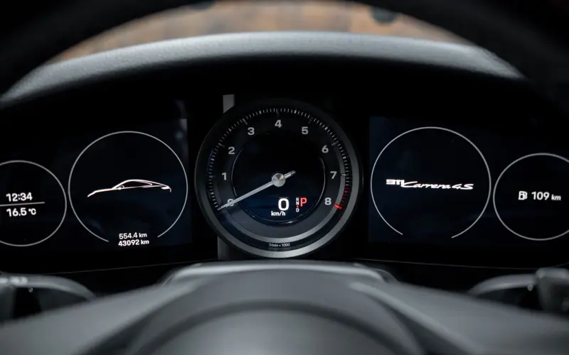 Porsche 911 Carrera 4S * 18-WEG * H.ACHSLENKUNG * SITZBELÜFT *  - 138327