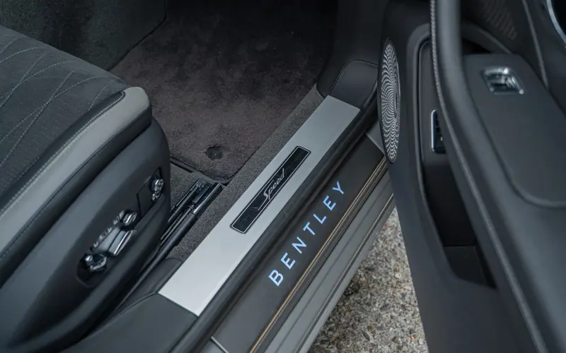 Bentley Flying Spur W12 Speed * Mulliner * B&amp;O * Tour * Blackli - 145222