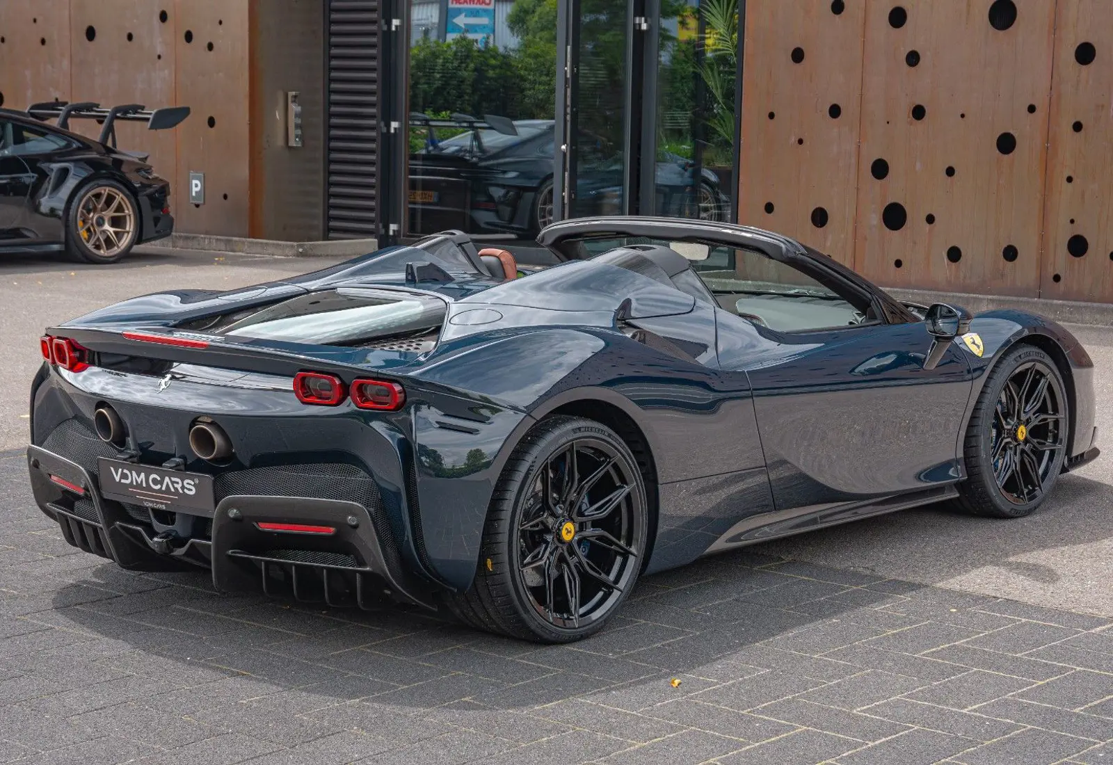 Ferrari SF90 Spider * CARBON(12x) * CARPLAY * LIFT * TWO-TONE *  - 110858