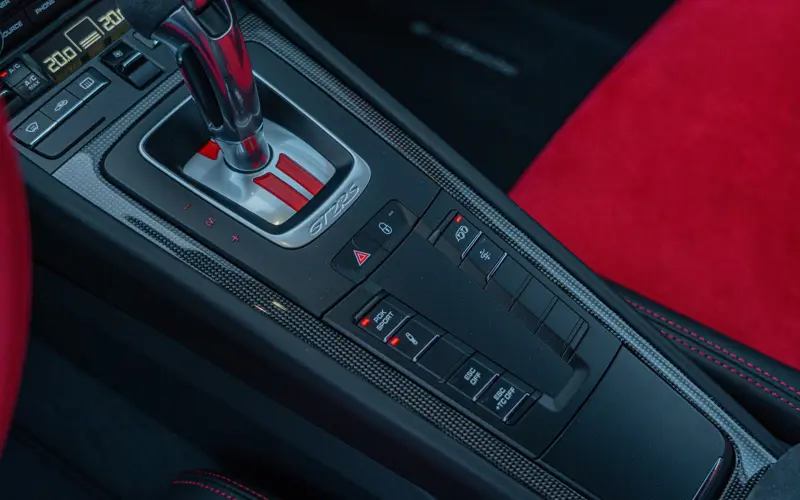 Porsche 911 GT2 RS * WEISSACH * 1.HAND * NUR 732KM * CLUBSPORT - 135736