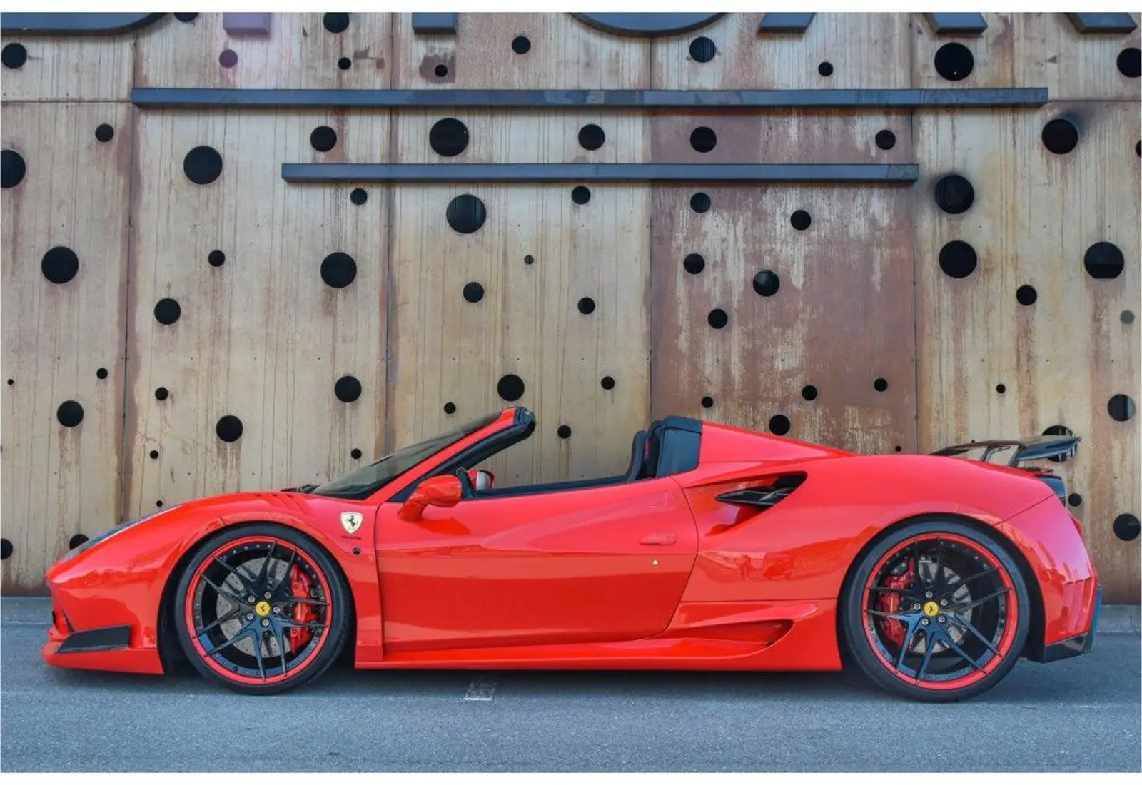 Ferrari 488 Spider * NOVITEC N-LARGO * 1 OF 11 * LIMITED - 121809