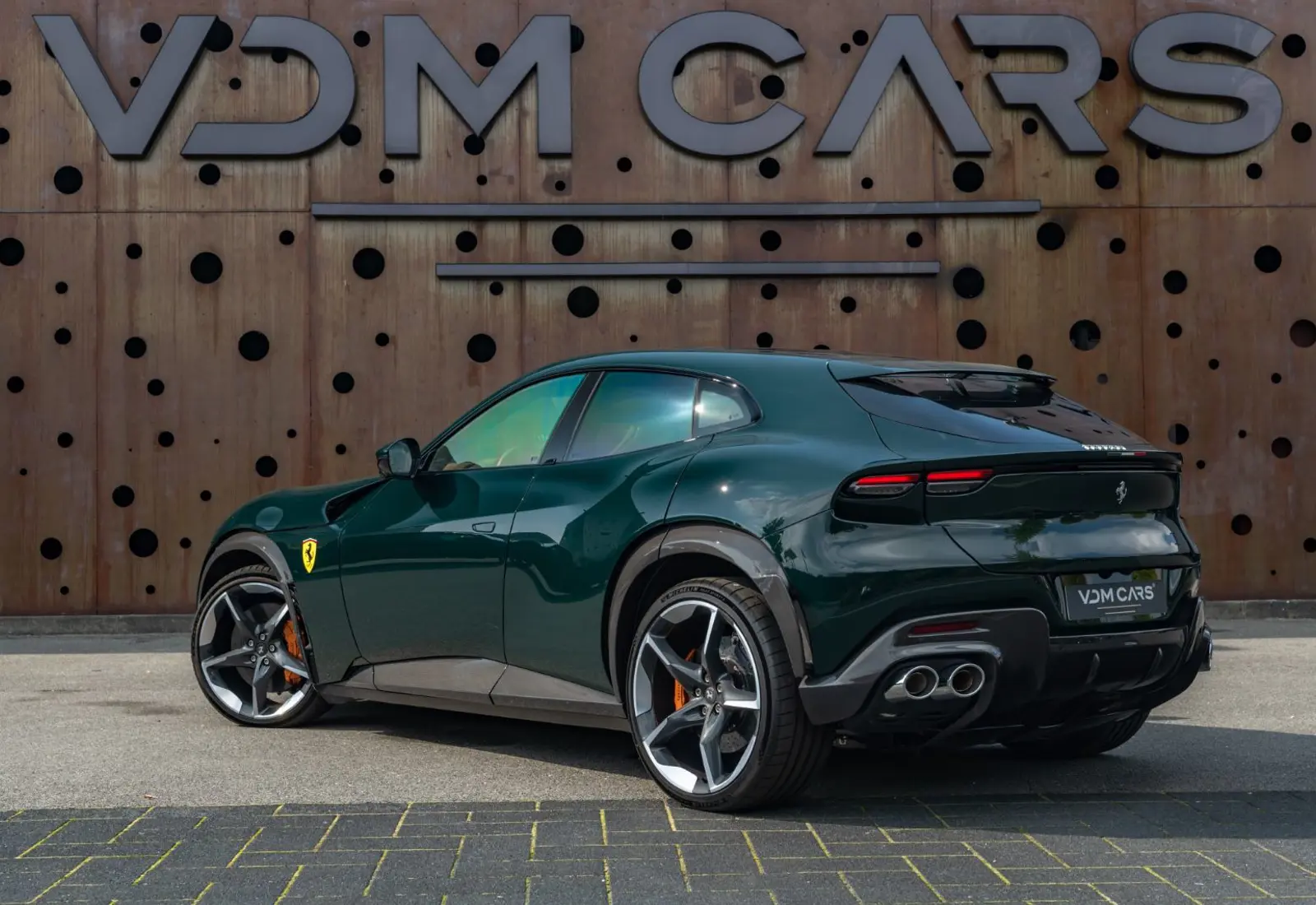 Ferrari Purosangue V12 * CARBON (9x) * MASSAGE * PANO * STOCK *  - 117890