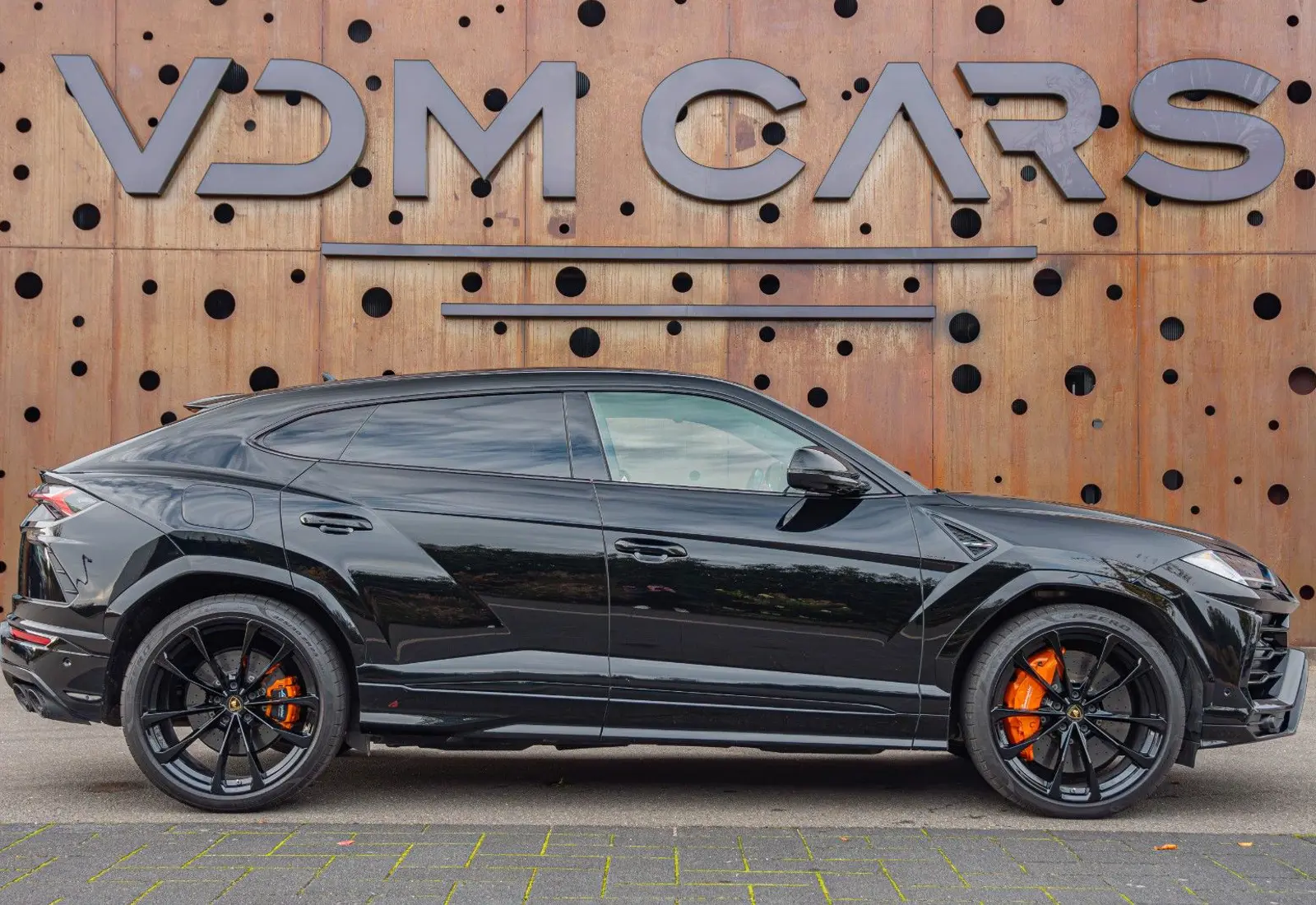 Lamborghini Urus 4.0 V8 * REAR-ENT. * PANO * B&amp;O * NEW SERVICE * 360 *  - 68703